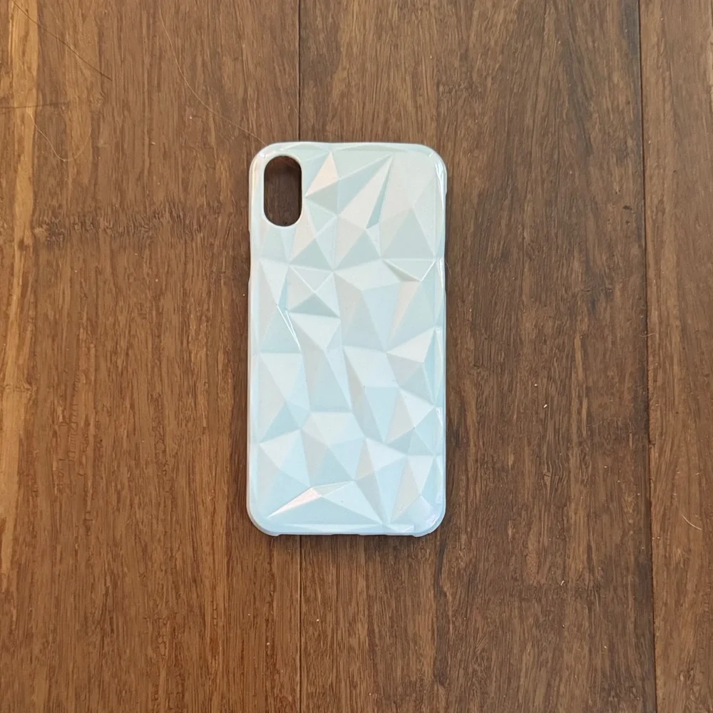 FREE🌟Y2K Pearl Apple iPhone X 10 Prism Geometric 3D White Holographic Phone Case
